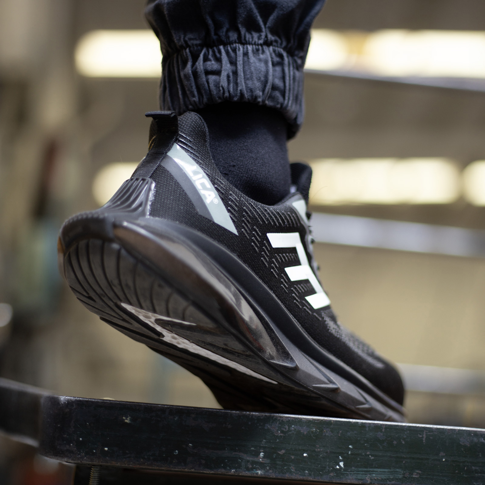 Tenis de seguridad dieléctrico Mod.440 - Image 8