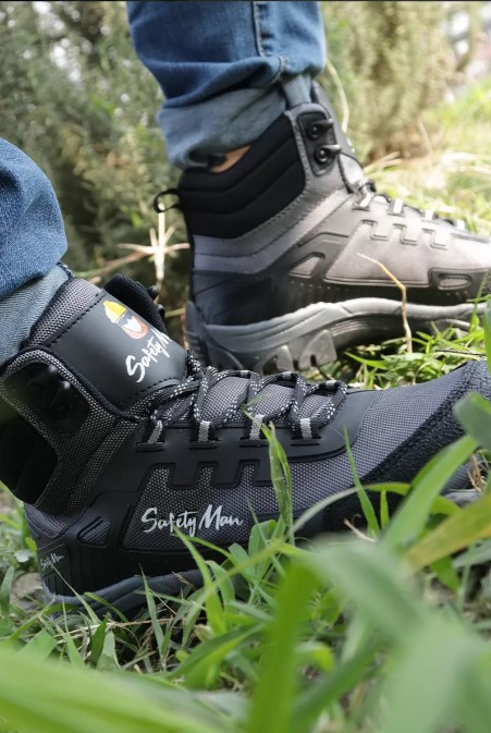 BOTA PARA ACAMPAR COLOR NEGRO MODELO TREPATOR DE SAFETYMAN - Image 5